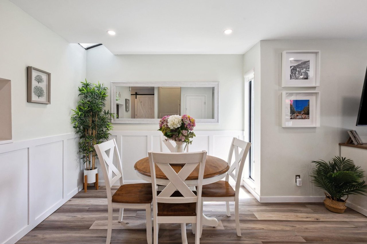 17-225 W 14th St