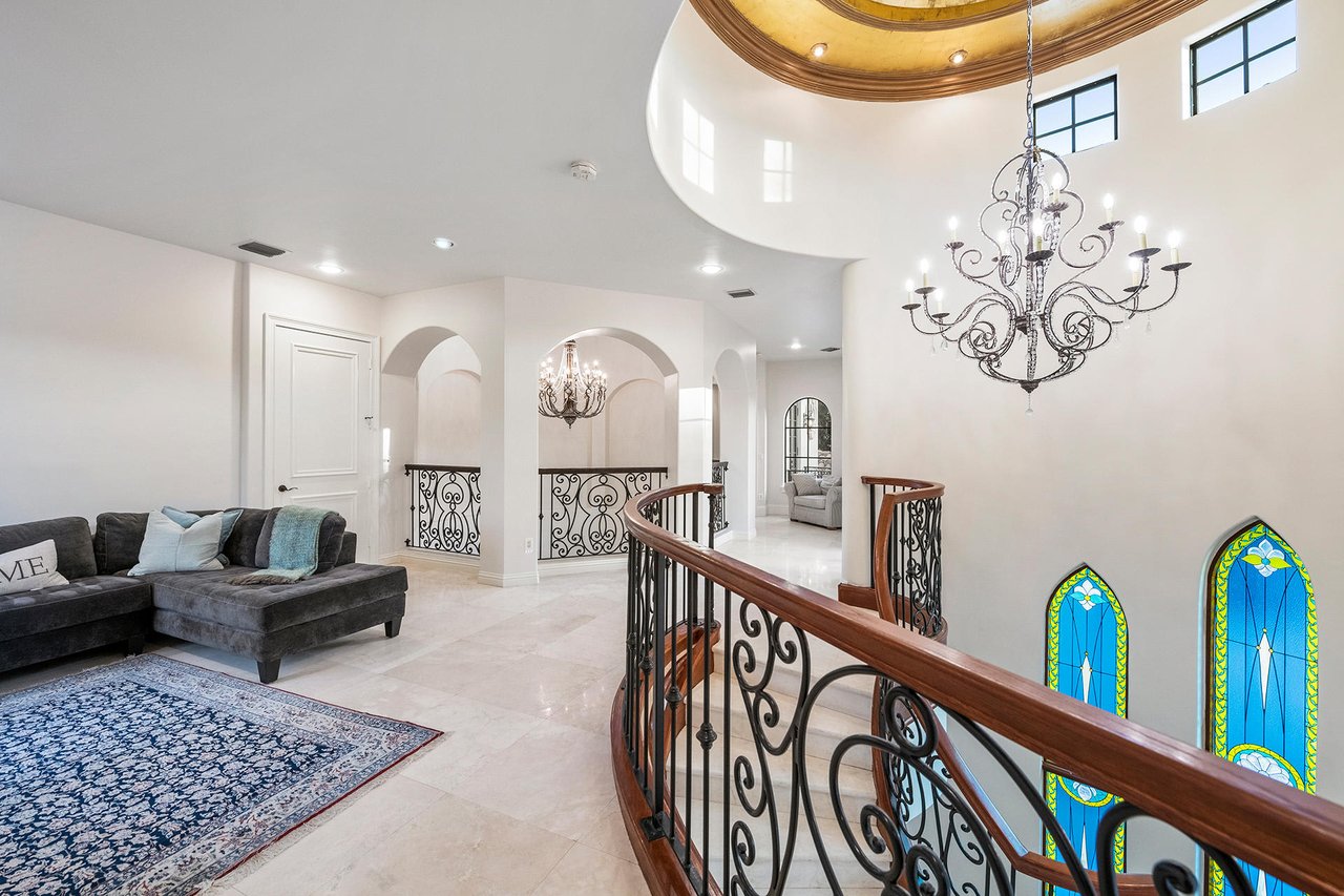 8060 Twin Lake Drive