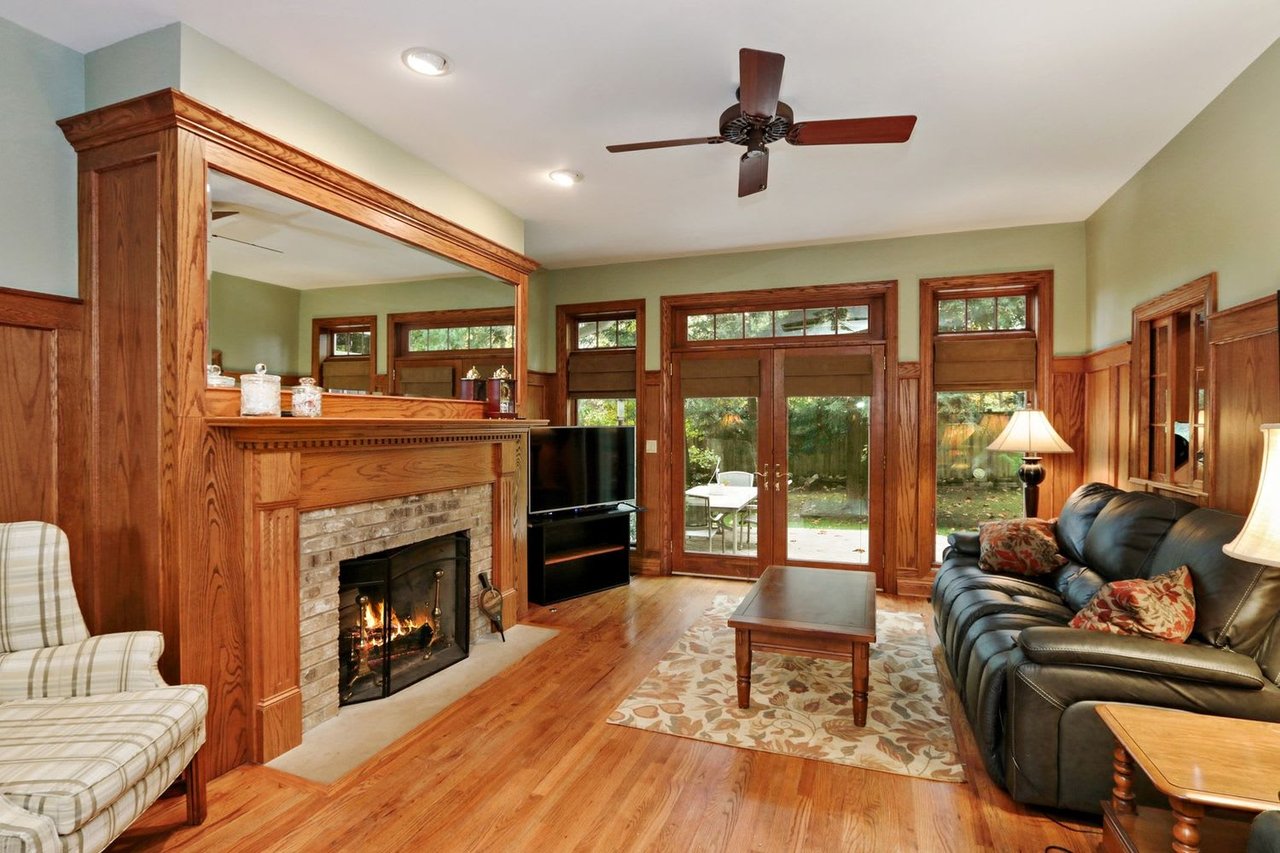 1509 Parkview Dr