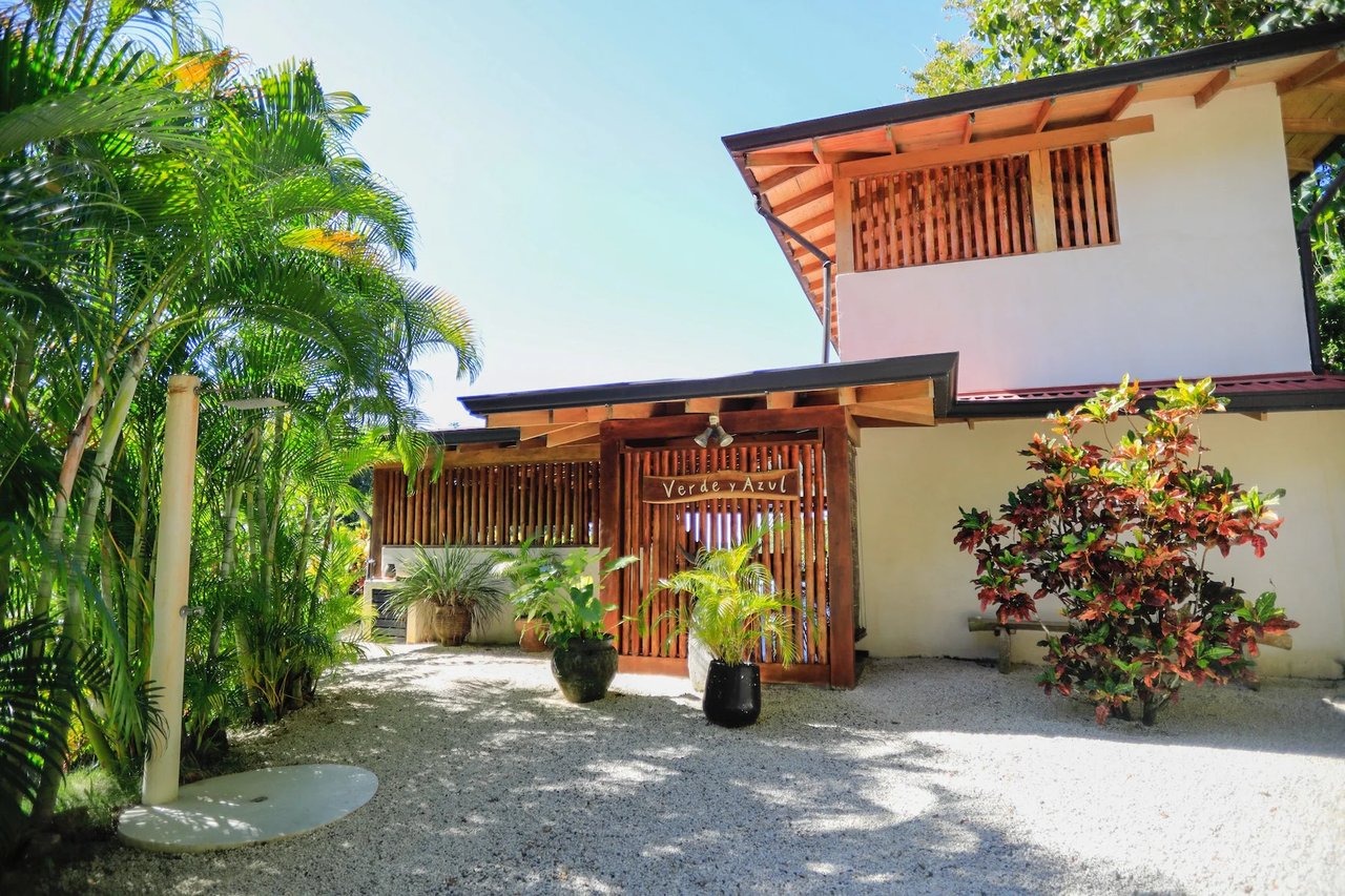 Balinese Vacation Rental Estate, Santa Teresa, Puntarenas