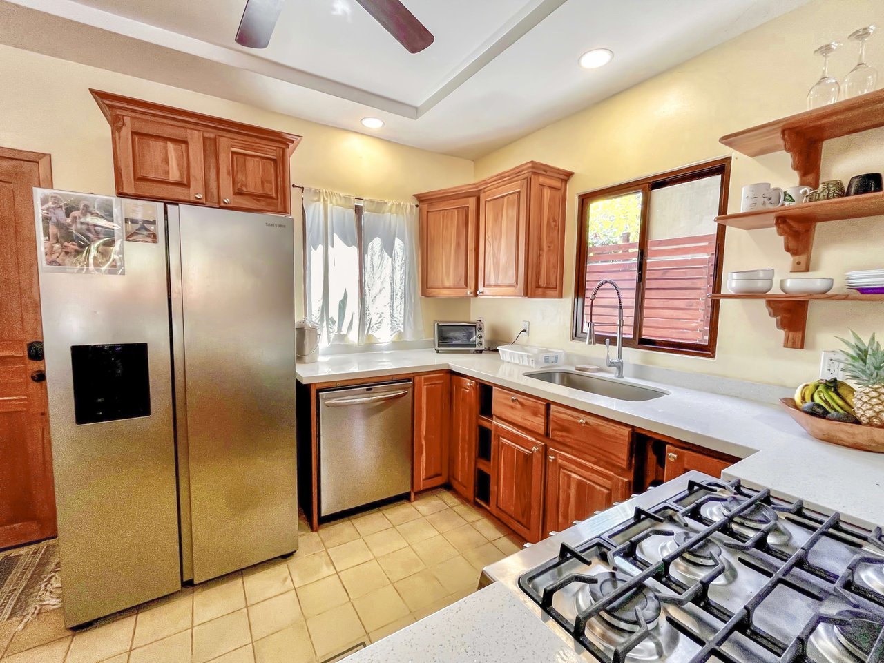 0.04 ACRES – 3 Bedroom Villa Just 2 Minutes Walking Distance To Dominical Beach!!!