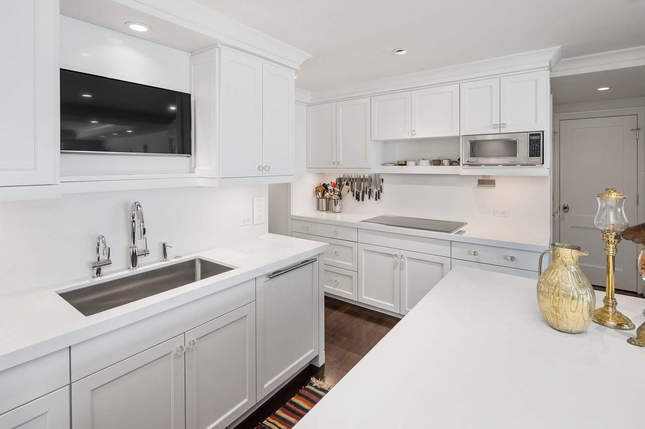 High End Renovation in the Whitehall 