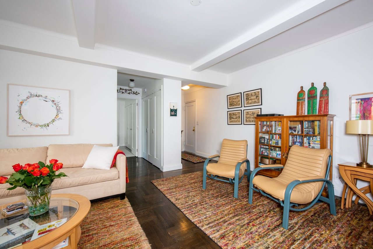 327 Central Park West Unit: 3BB