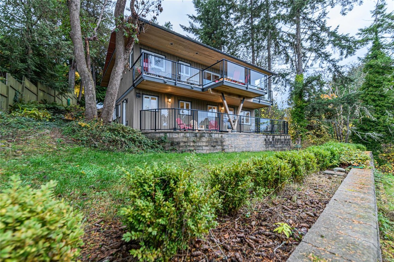 140 Mt. Baker Cres