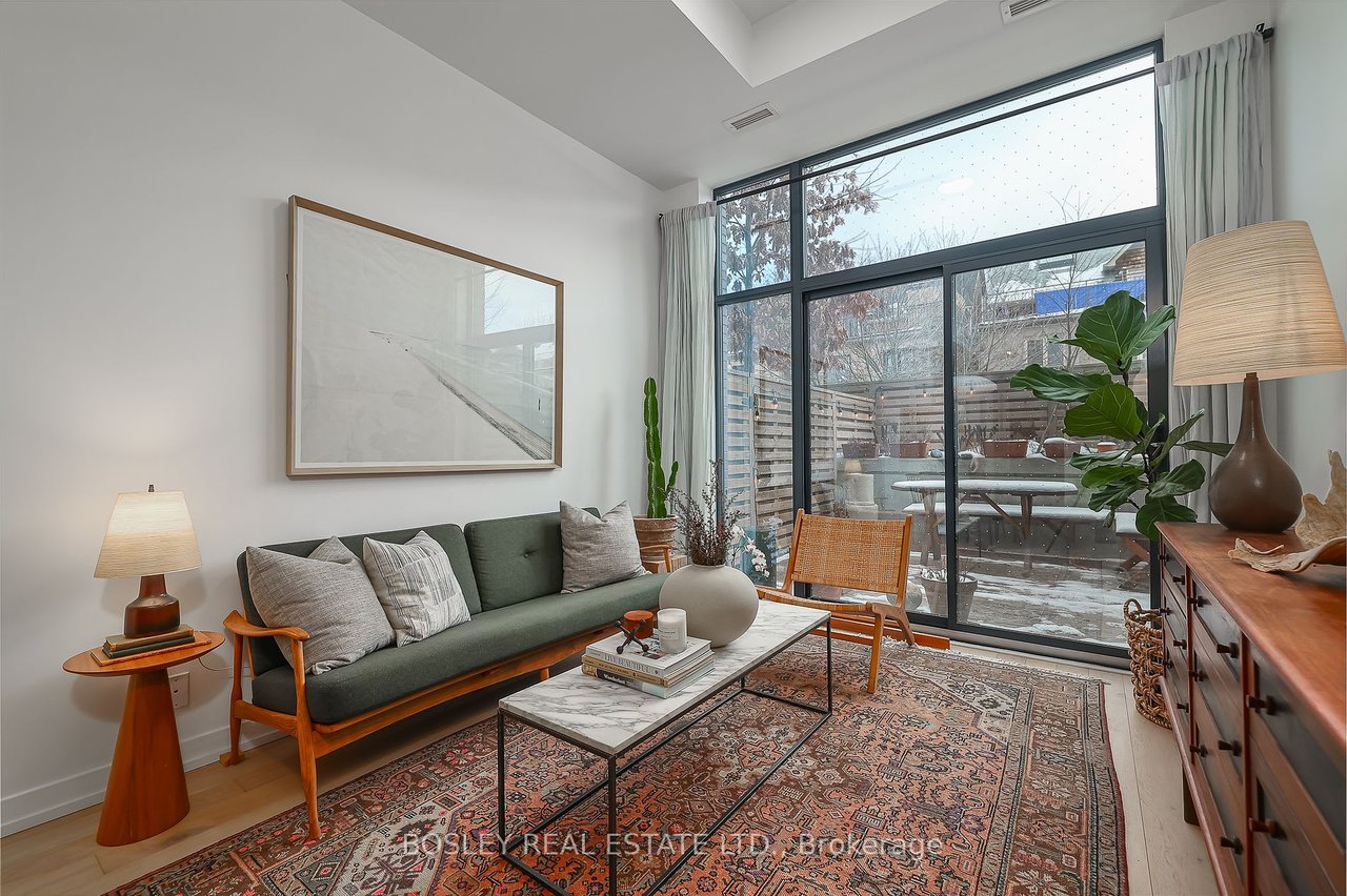 35 Wabash Ave 106