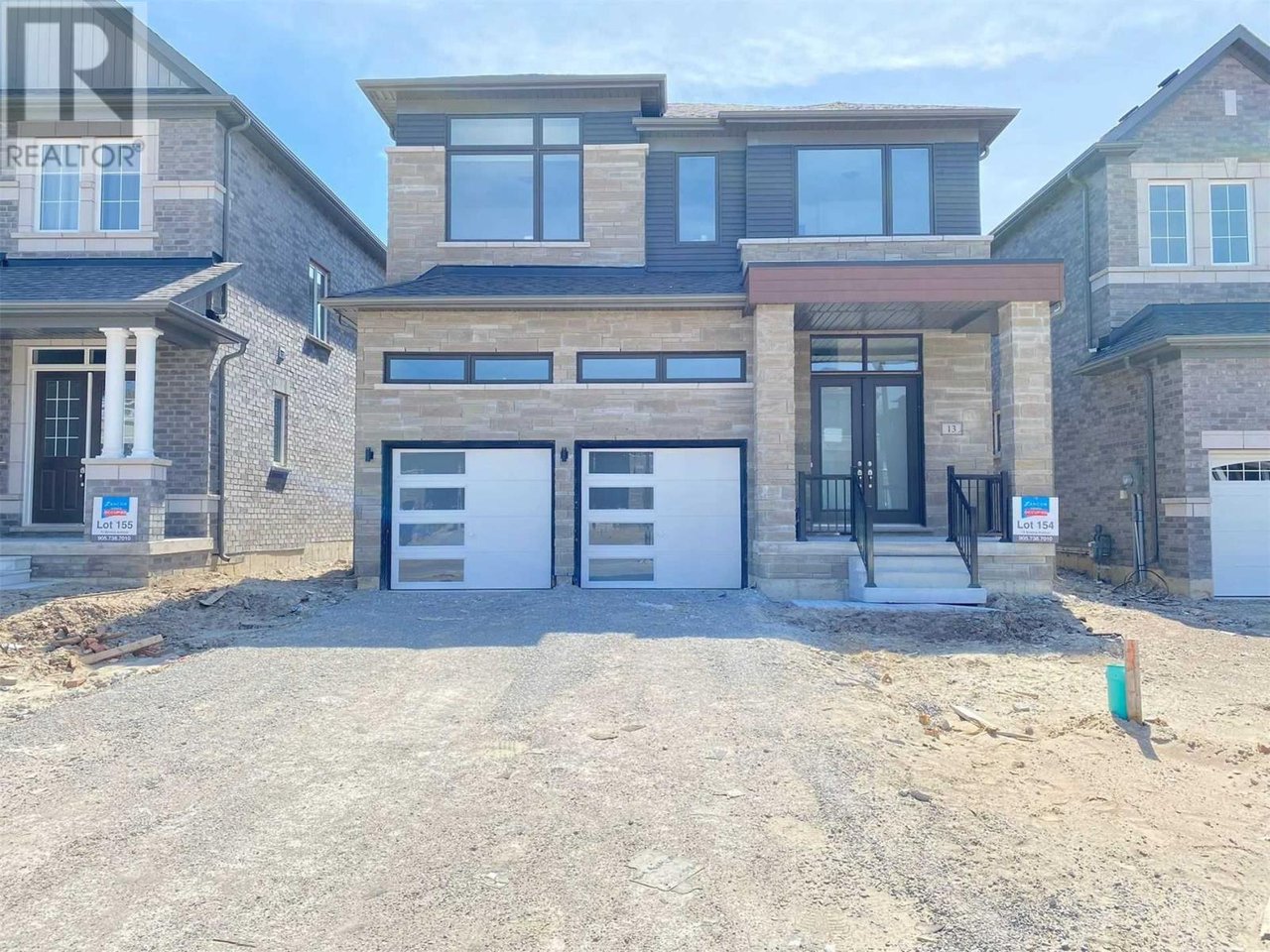 13 Simona Ave