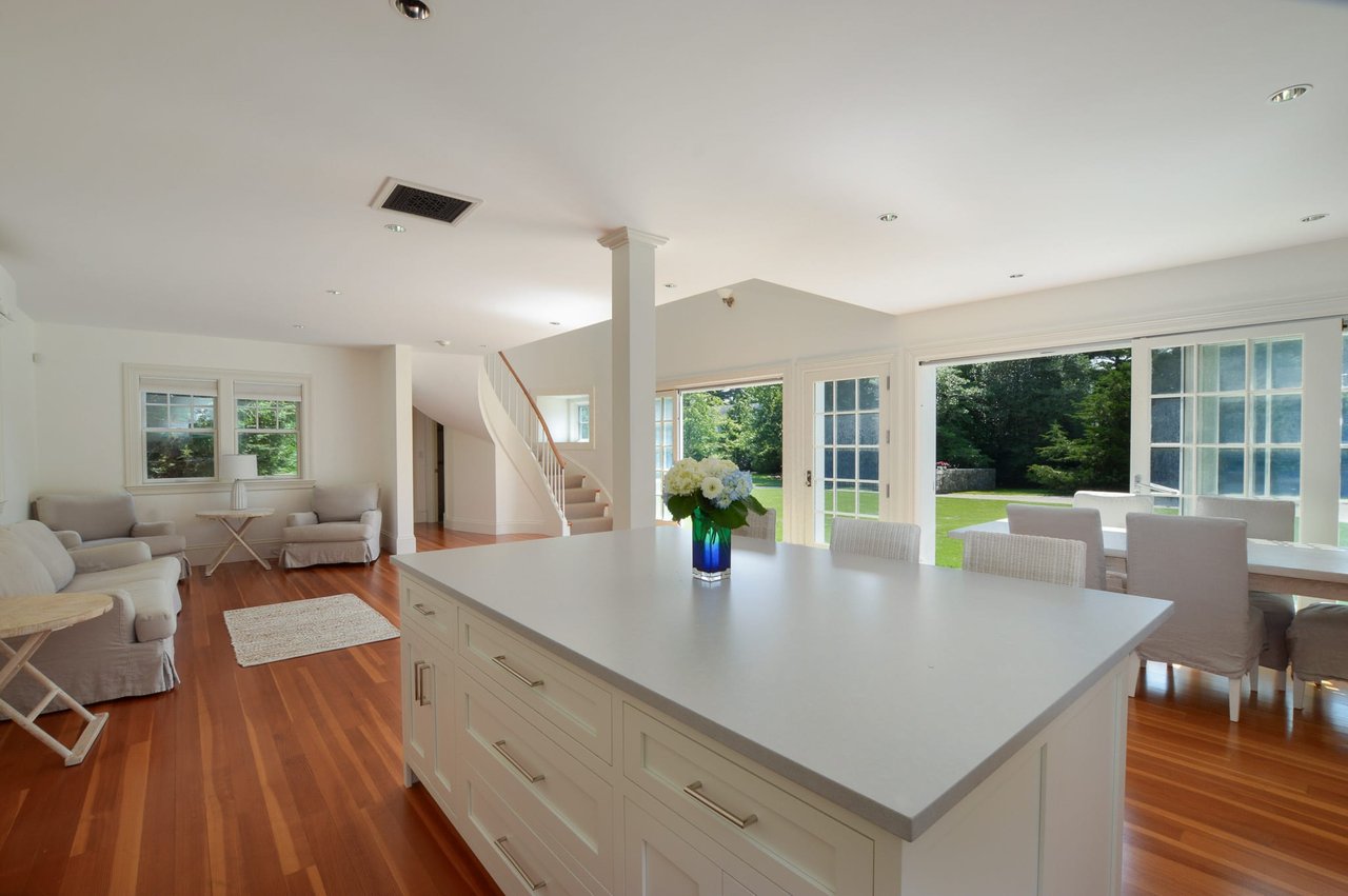 Recently Sold: Seaside Sophistication in Osterville