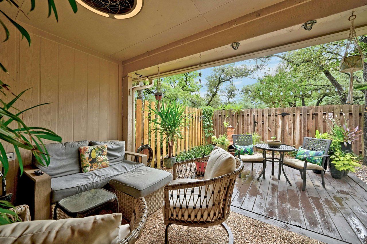 Alluring One-Story Home in in the Coveted 78759!