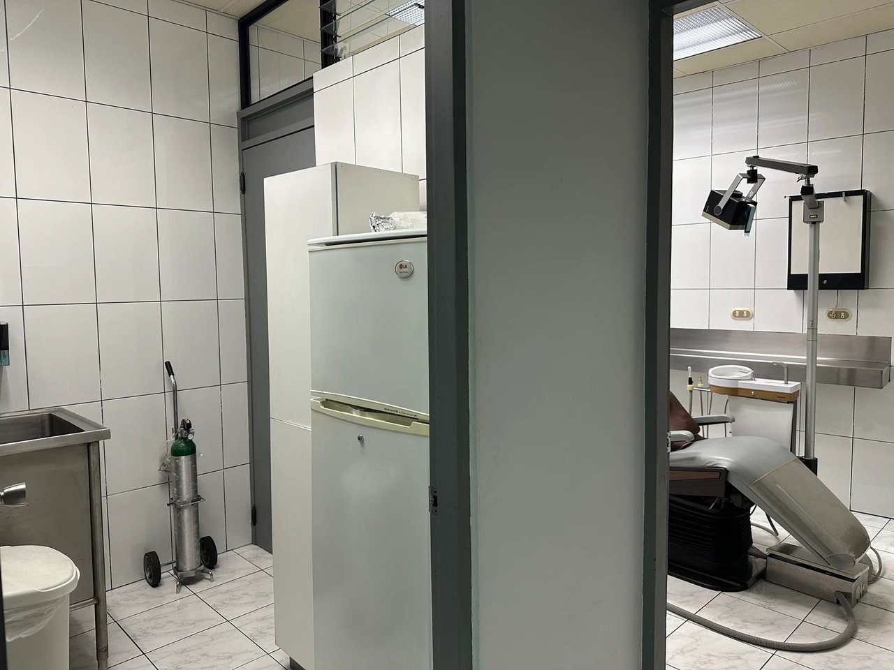 Dual Income Commercial Building, Escazu, San Jose