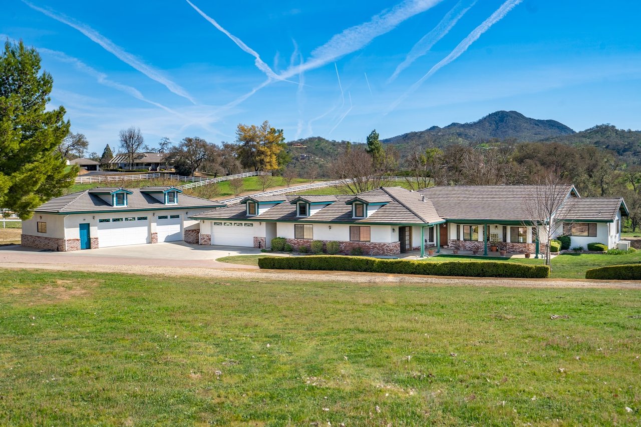 9420 Windmill Road, Paso Robles, CA 93446