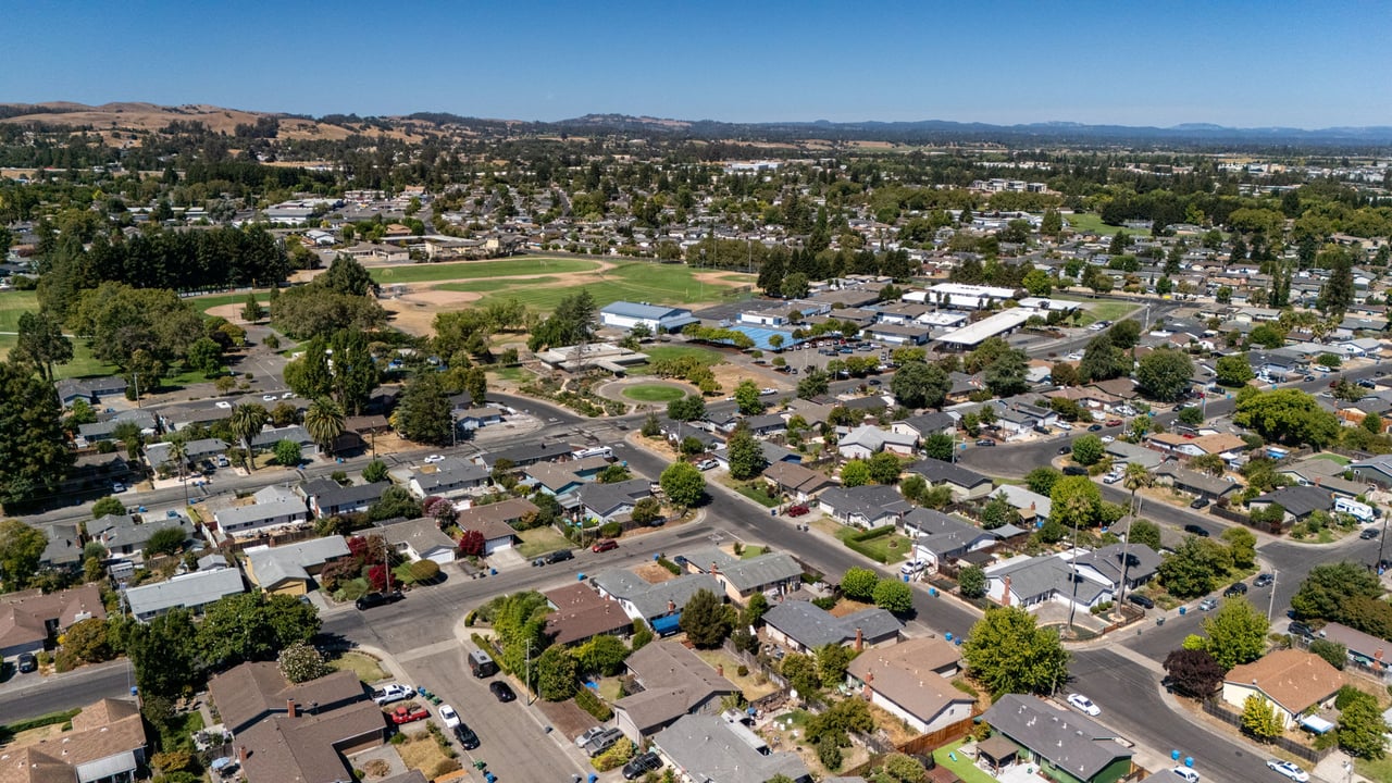 Charming Single-Level Home in the Heart of Rohnert Park