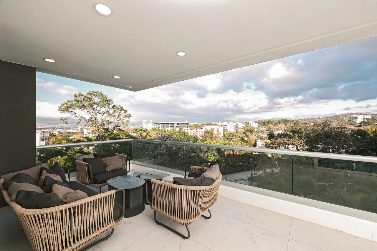 Price Value Opportunity, Escazu, San Jose