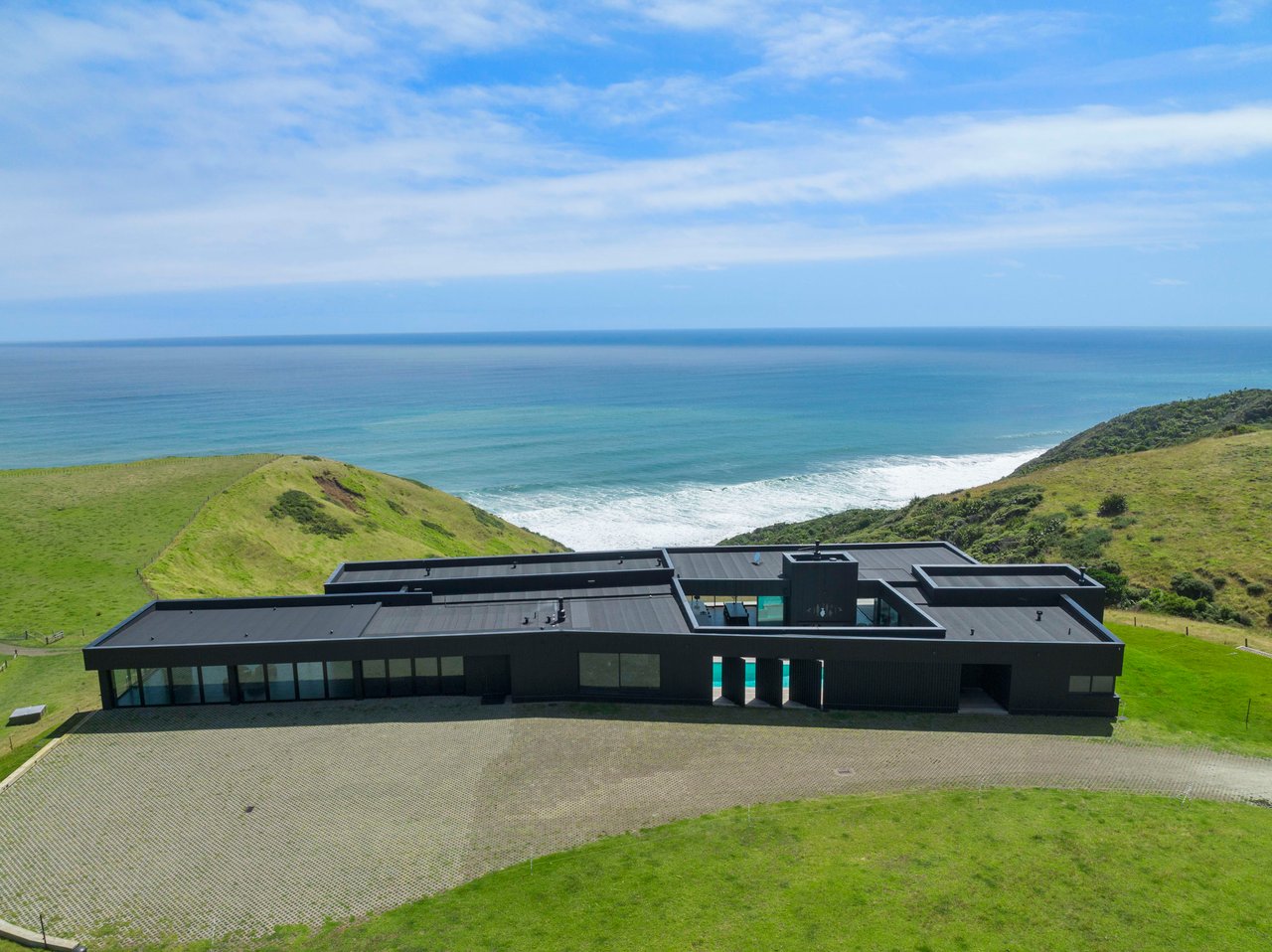 Parihoa Farm, New Zealand