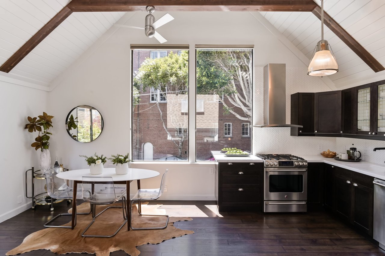 Designer Renovated, Free-Standing Condo in Hayes Valley!