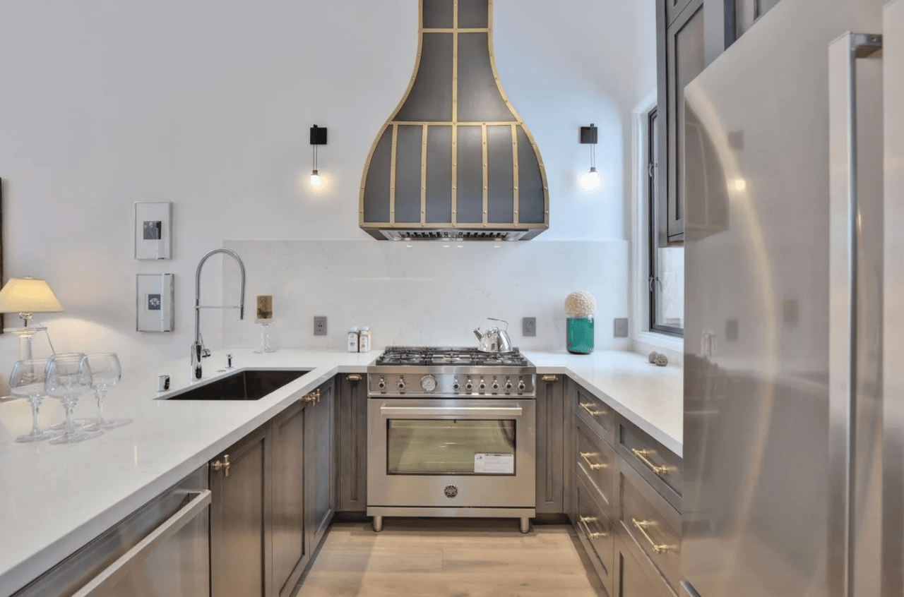 LUXURY IN THE HEART OF SAN FRANCISCO 