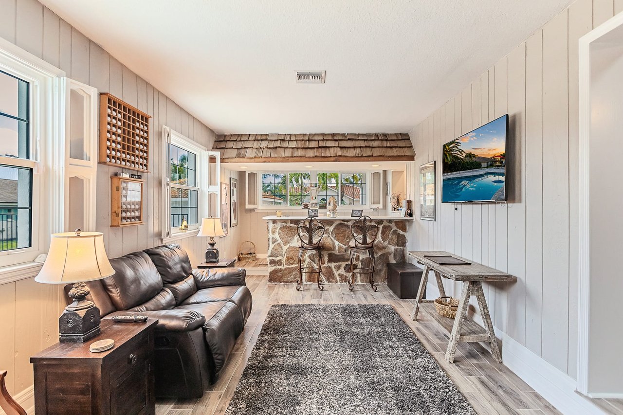 501 VELASQUEZ DRIVE