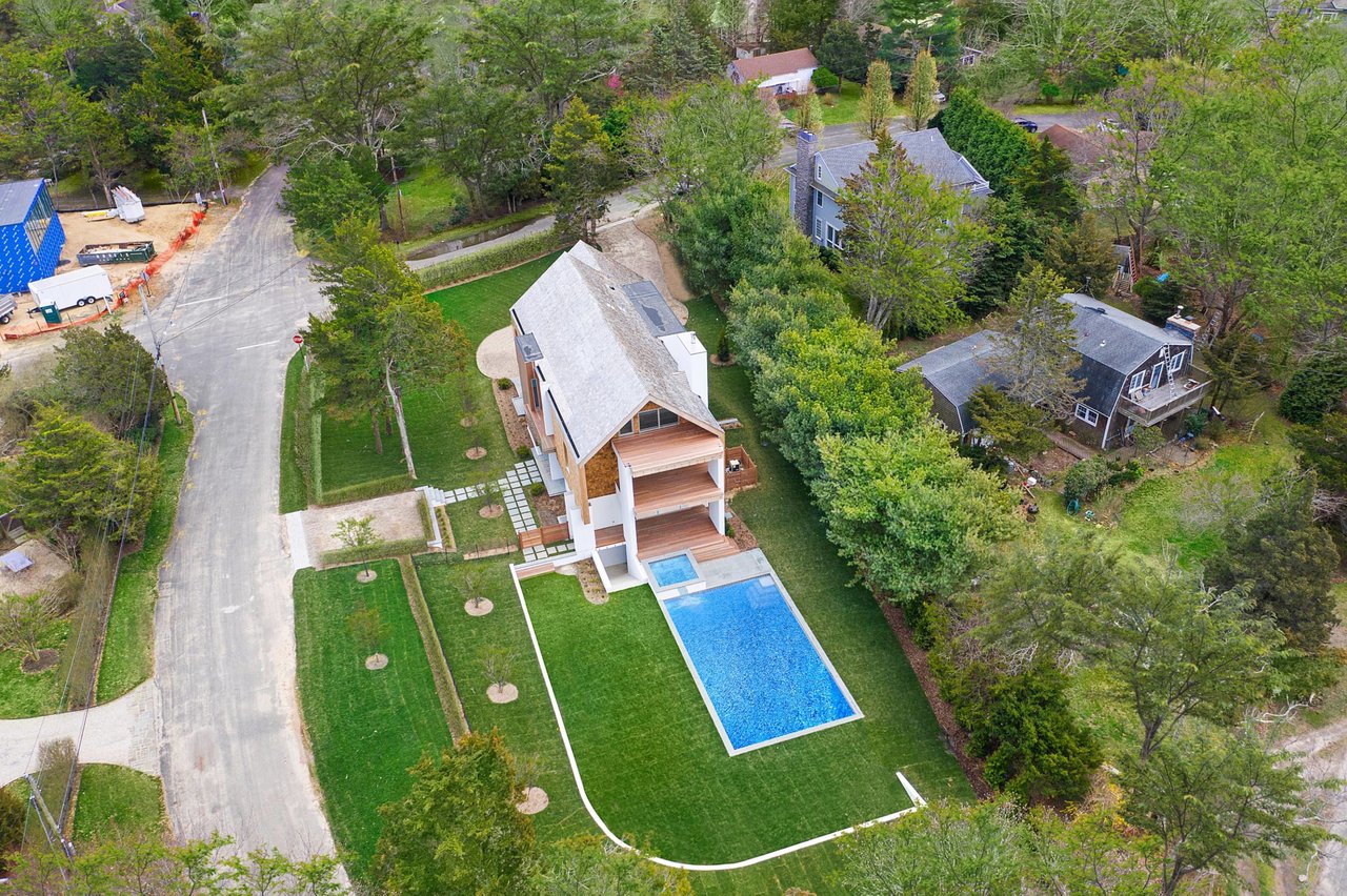 12 Cornell Rd