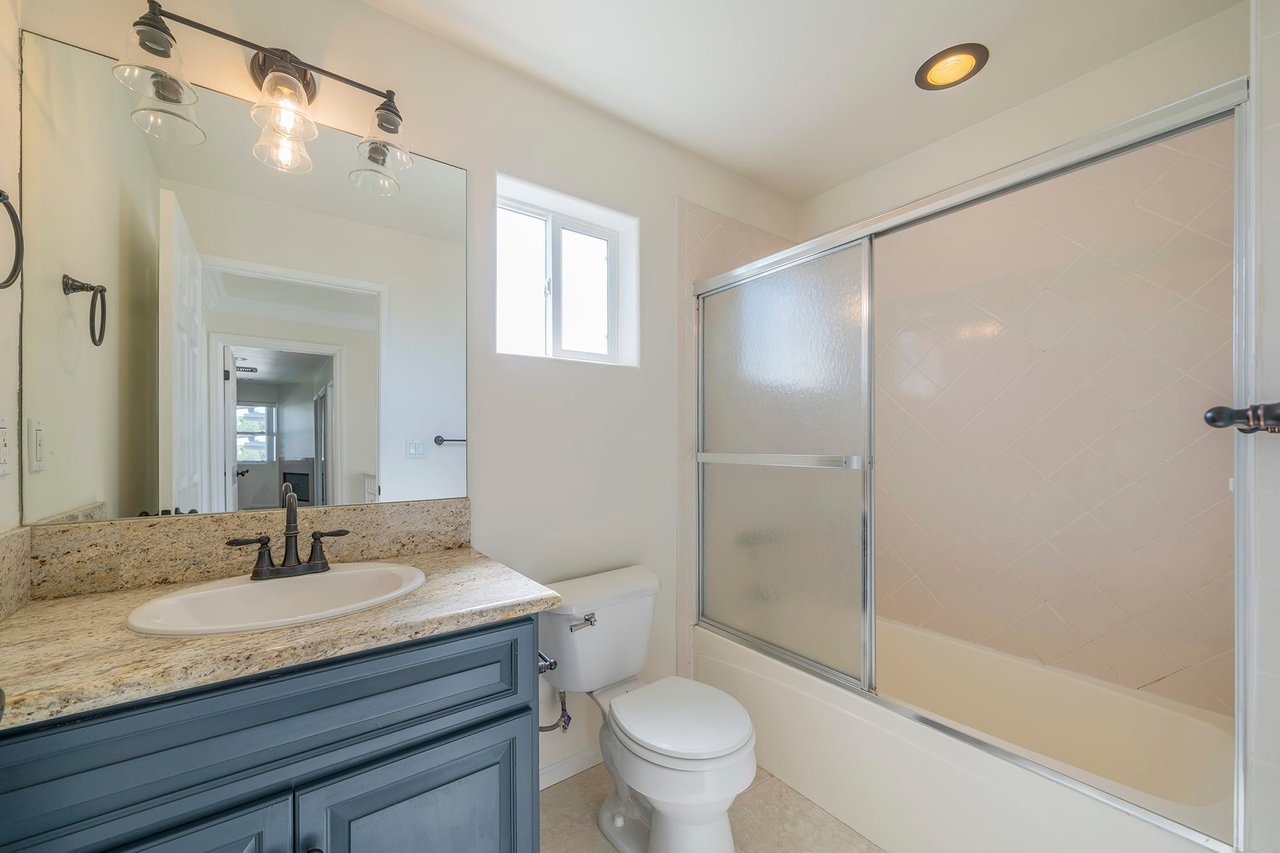 4912 West 115th Street, #A