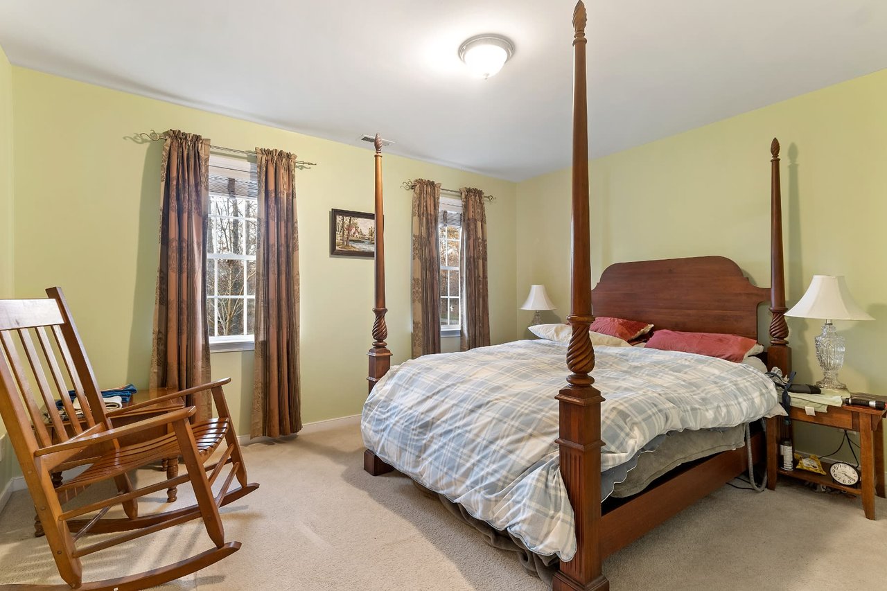 3531 Sherwood Bluff Way