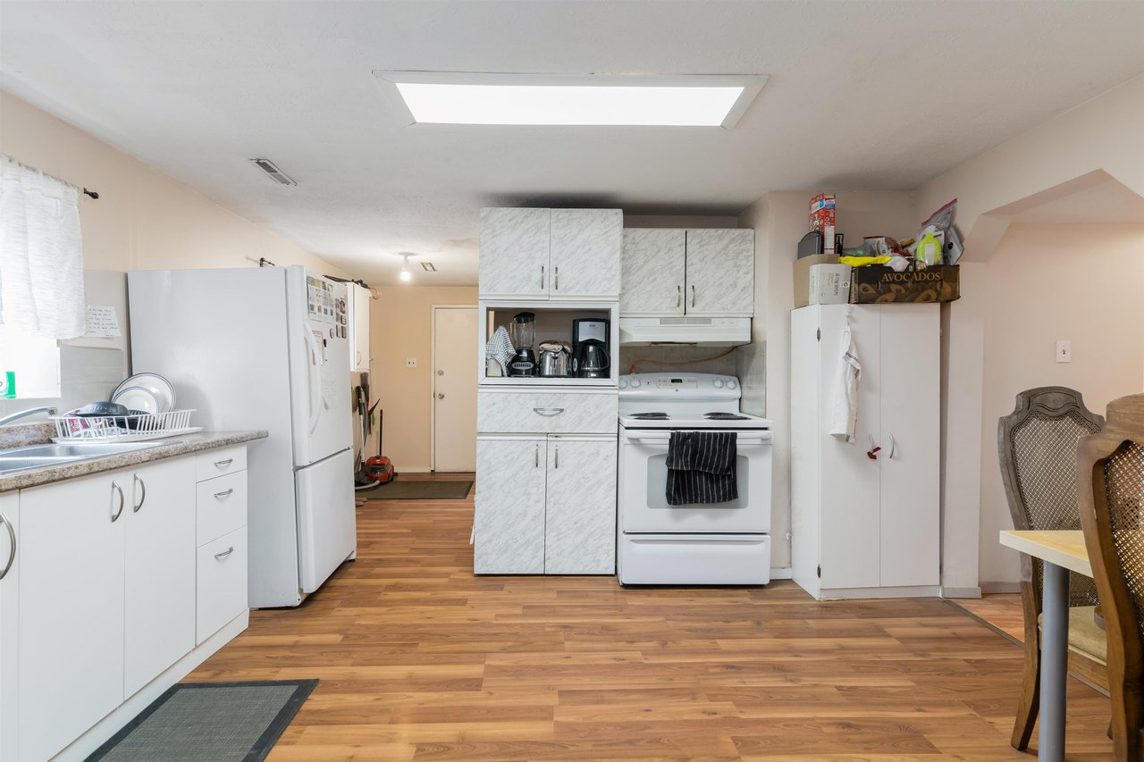 467 SE Marine Dr