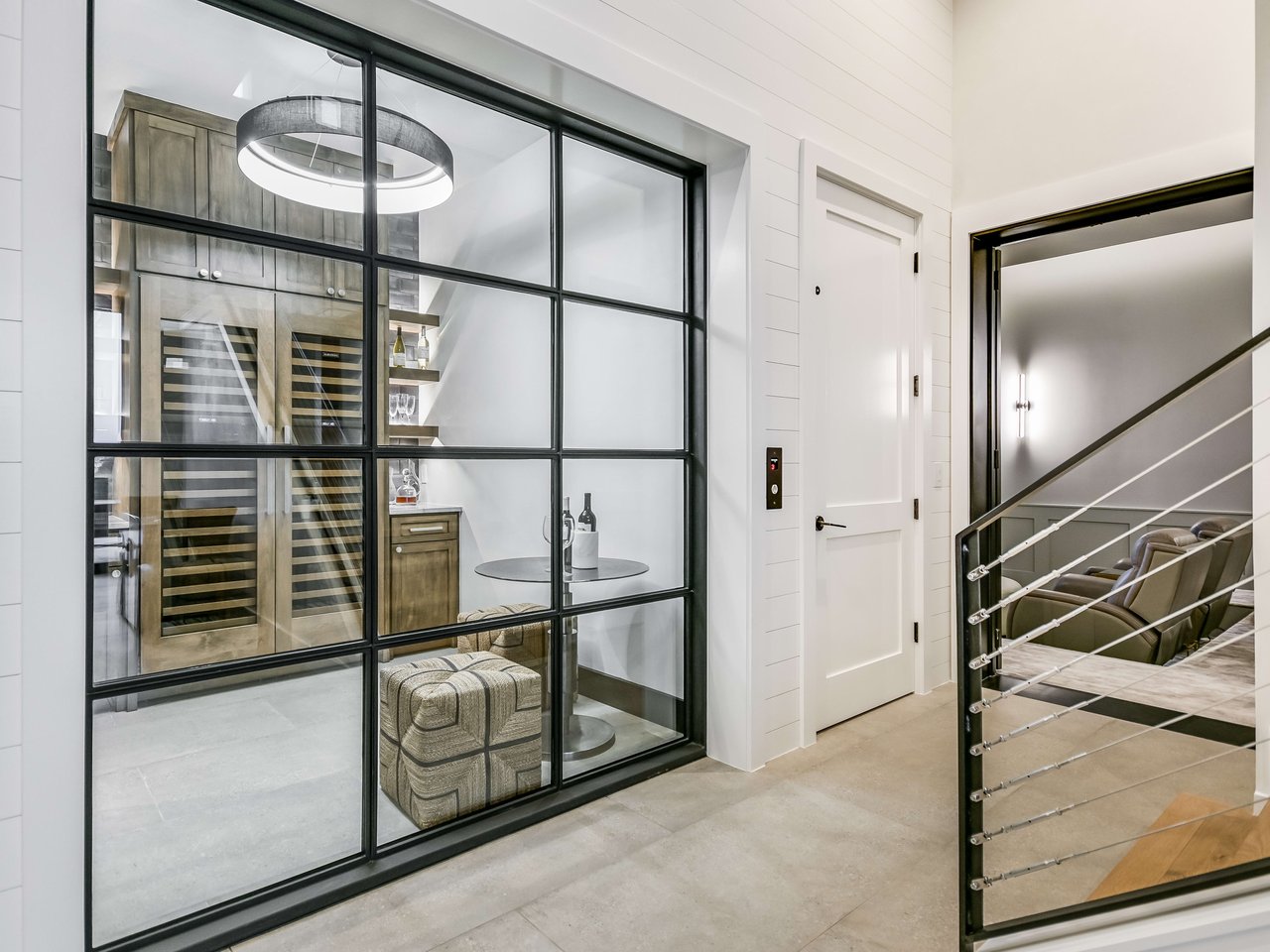 Alluring Amarra Masterpiece