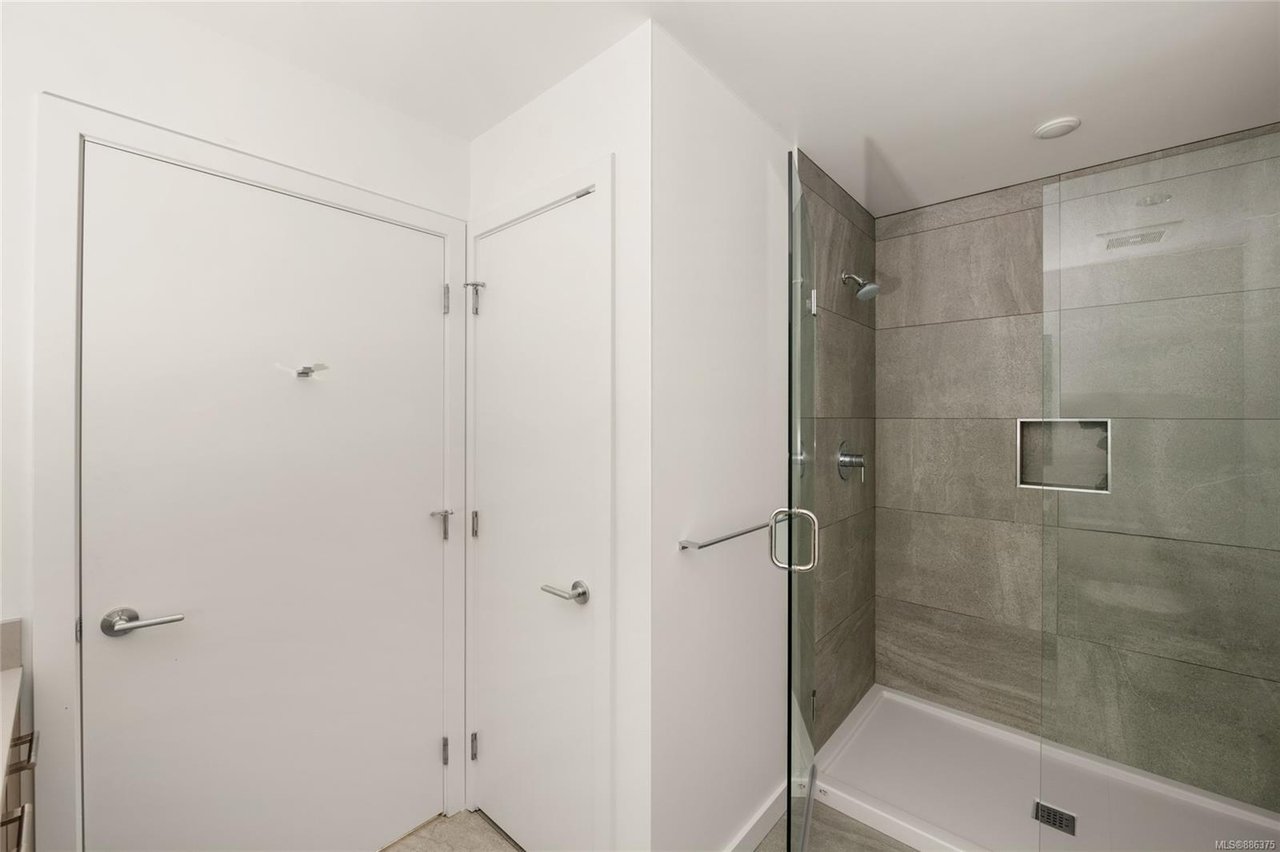 503-4009 Rainbow Hill Lane
