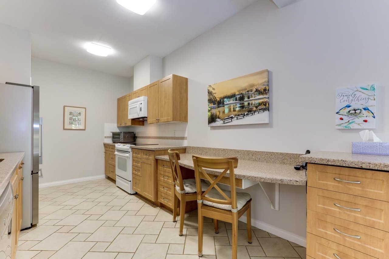 133-3098 Guildford Wy