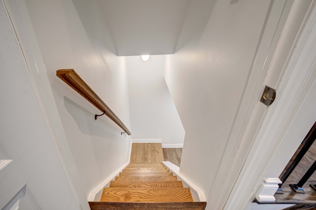 175 John Davis Gate