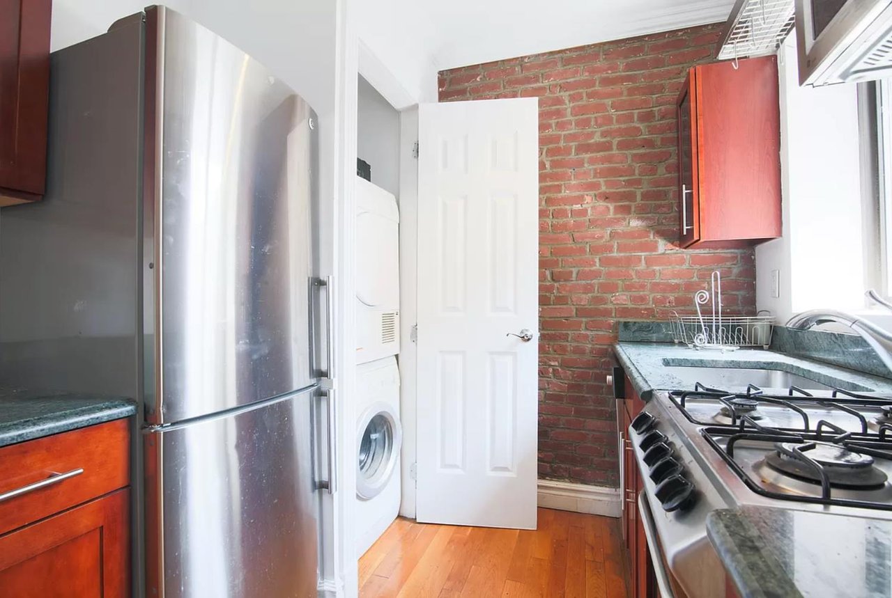 107 Christopher Street, Apt 21