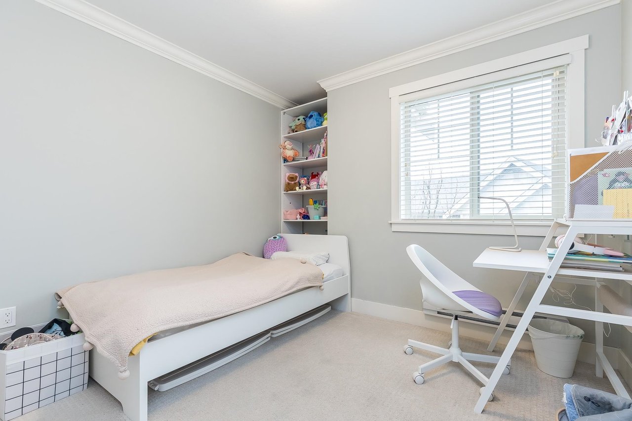 12-19097 64 Ave