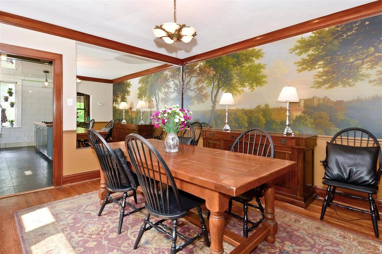 3956 Federer St.