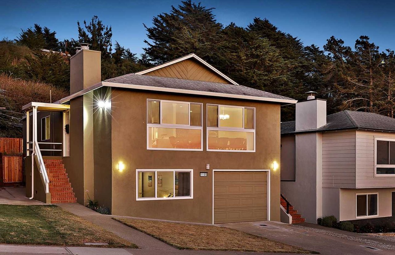1105 Skyline DR