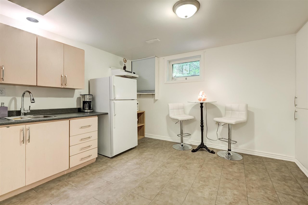 40 Nuffield Dr