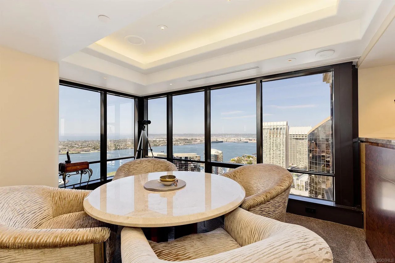 200 Harbor Dr