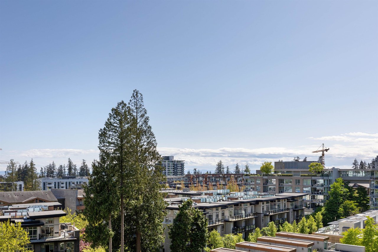 805-5728 Berton Avenue, Vancouver
