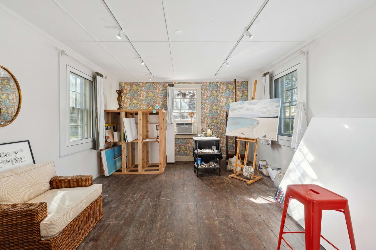 224 Jermain Avenue