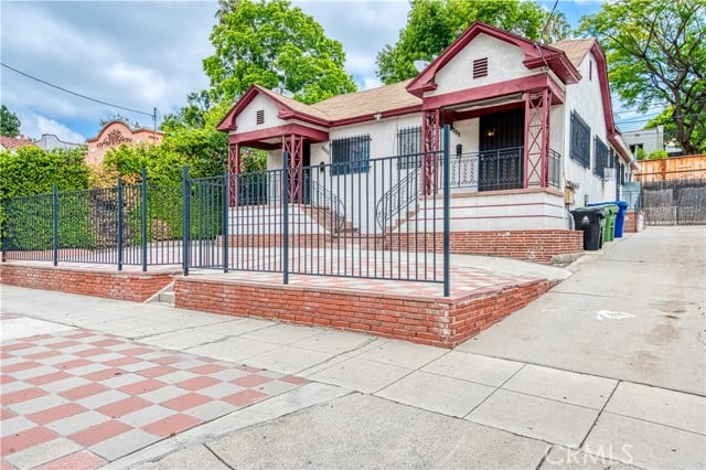 Property photo 1