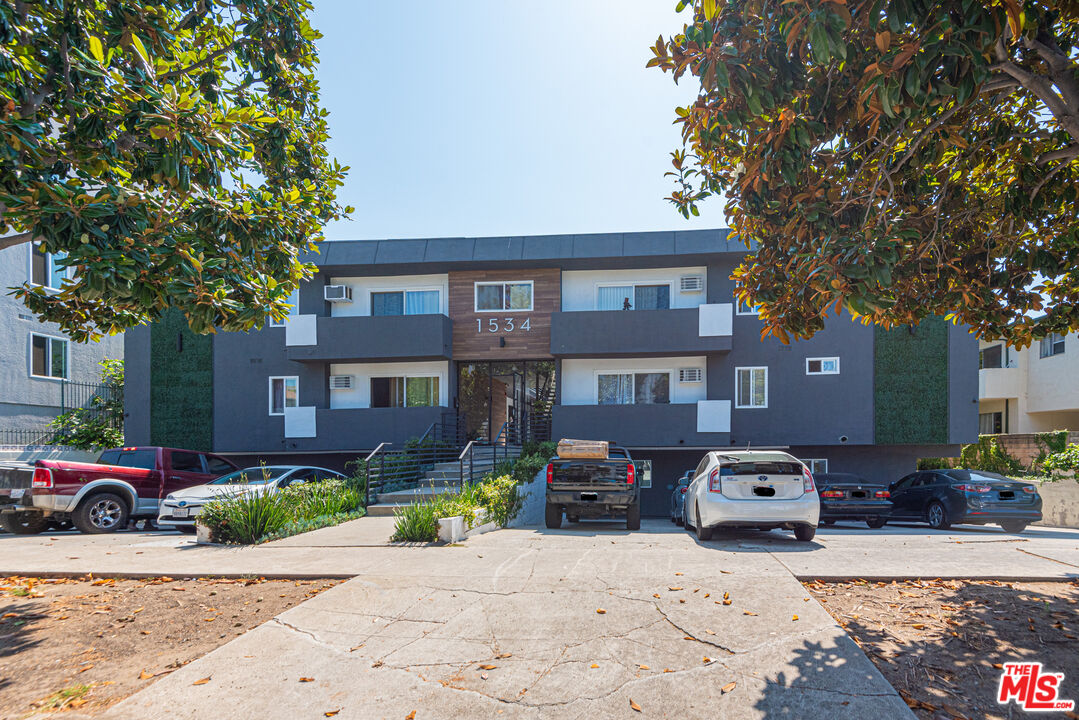Property photo 1