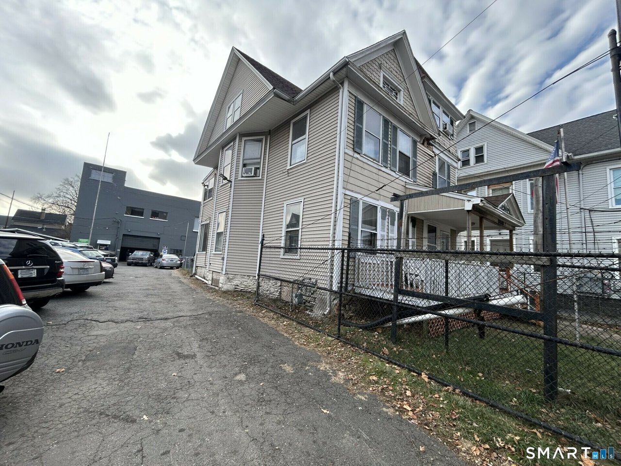 Property photo 1