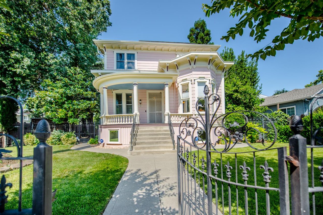 Property photo 1
