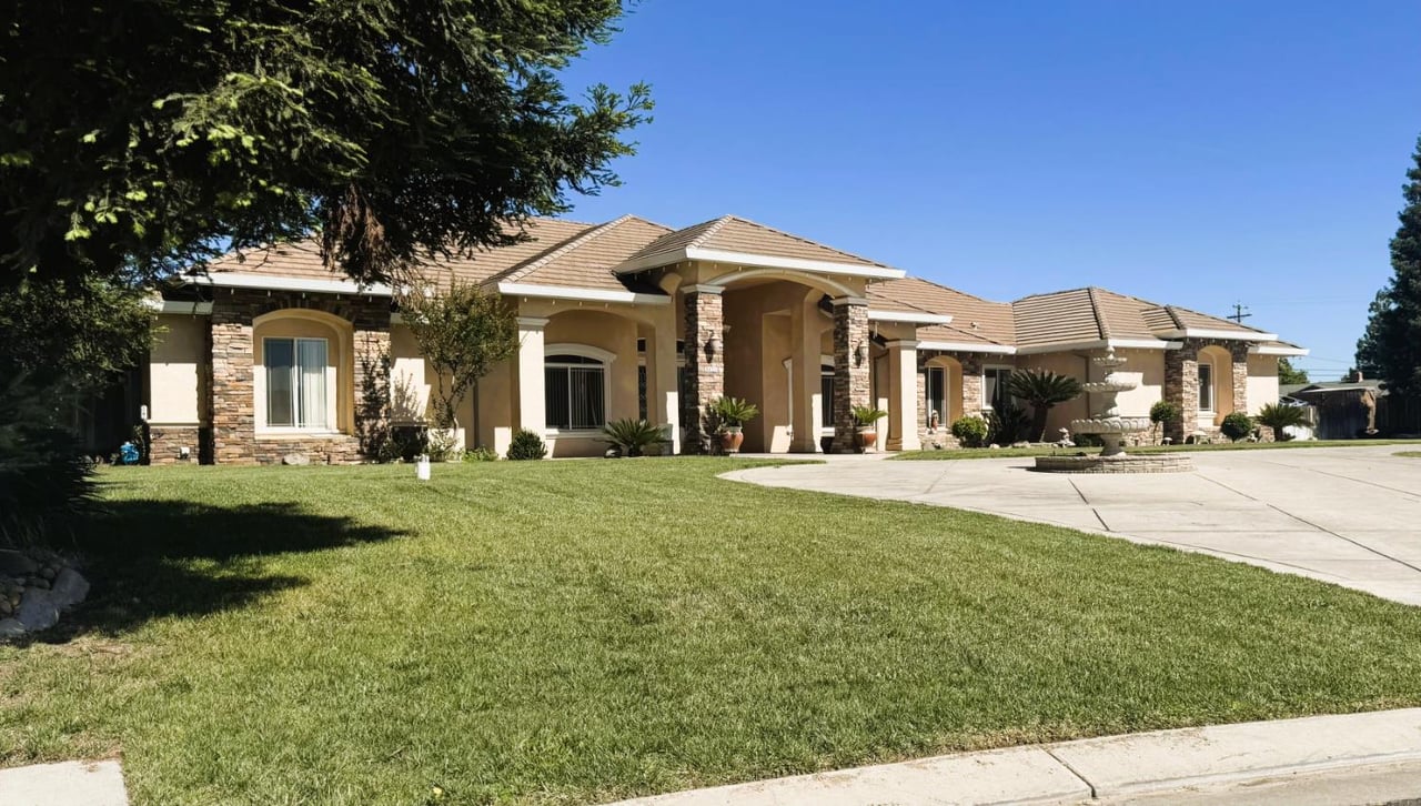 Property photo 1