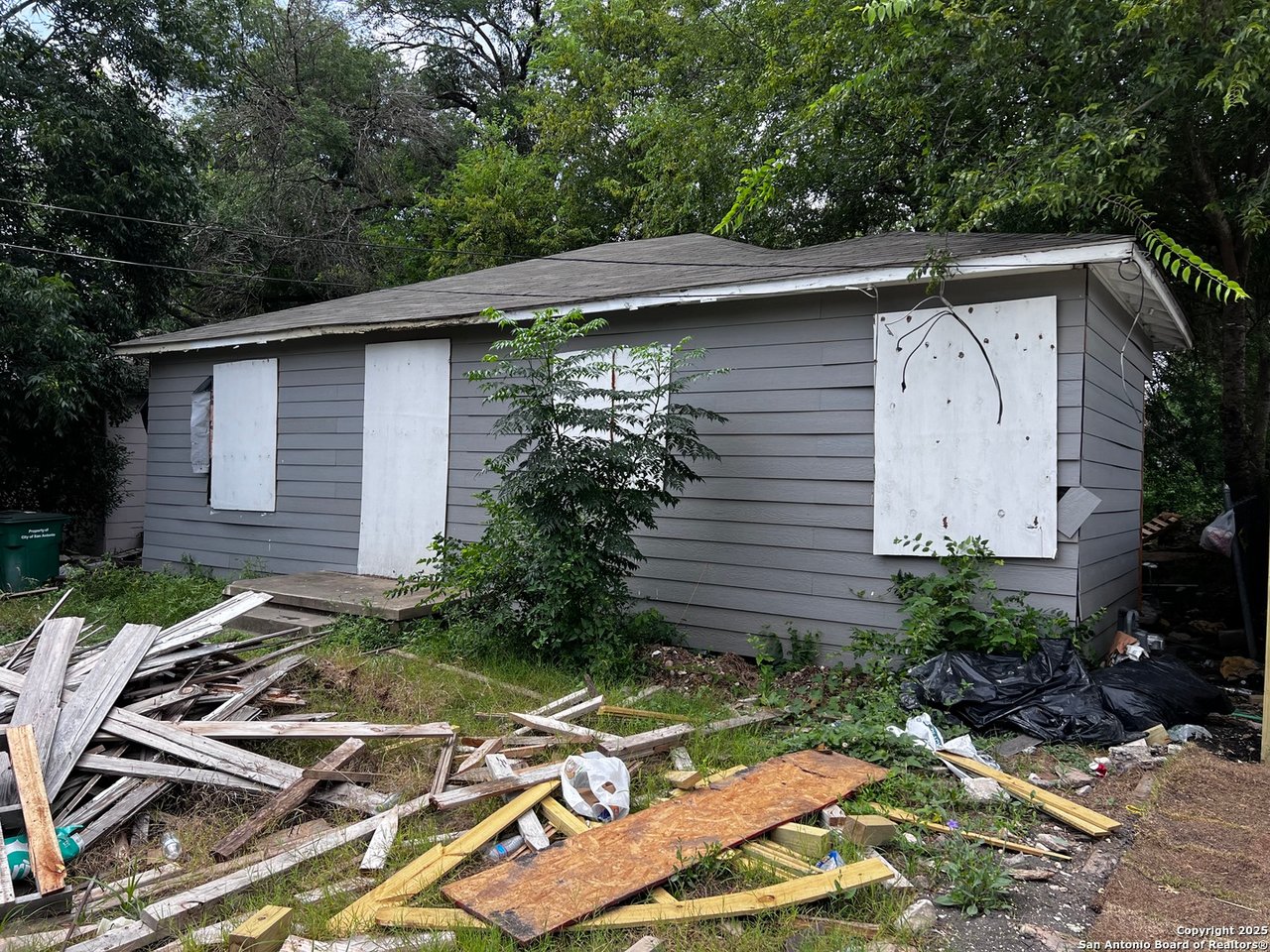 Property photo 1