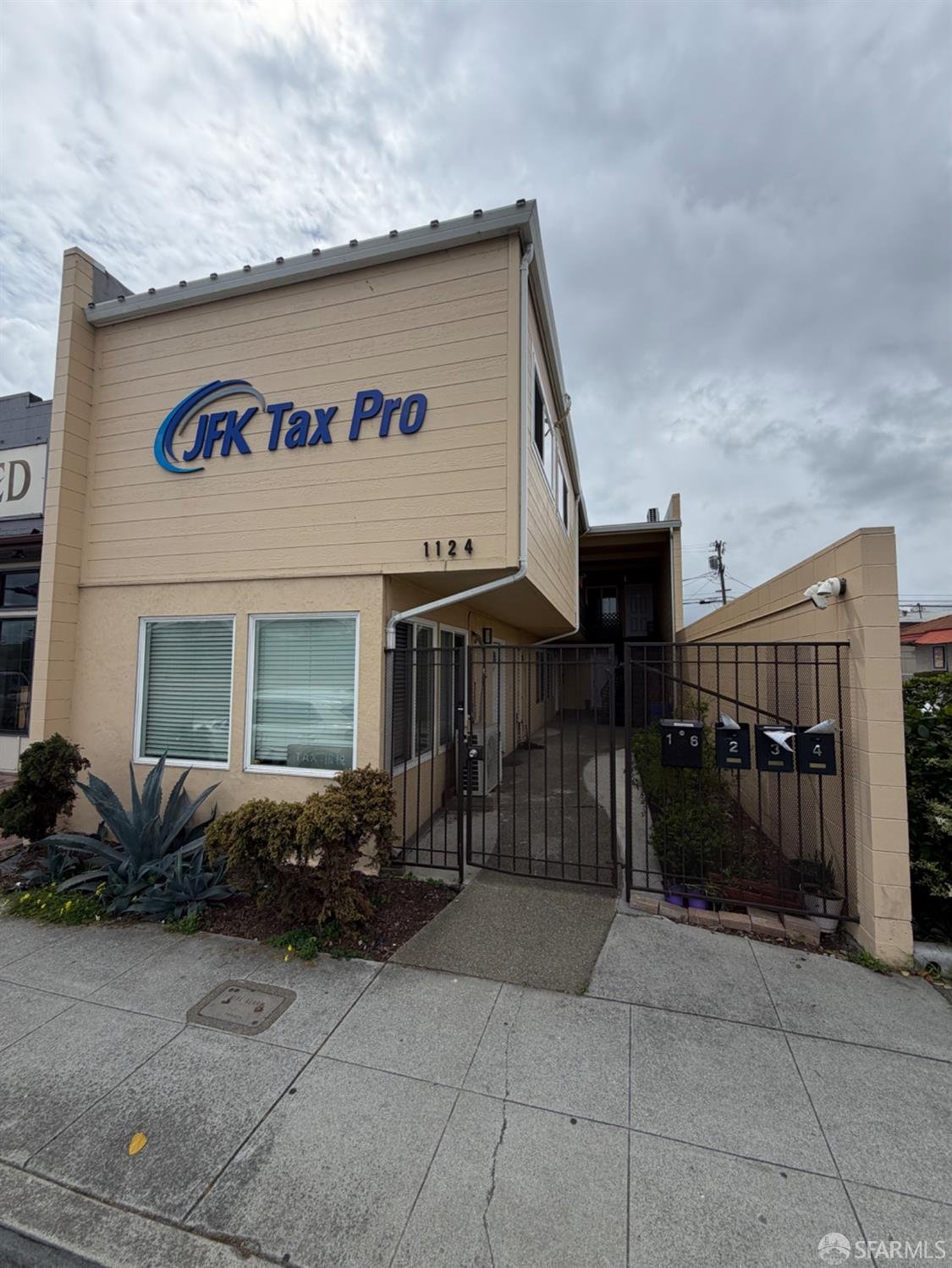 Property photo 1
