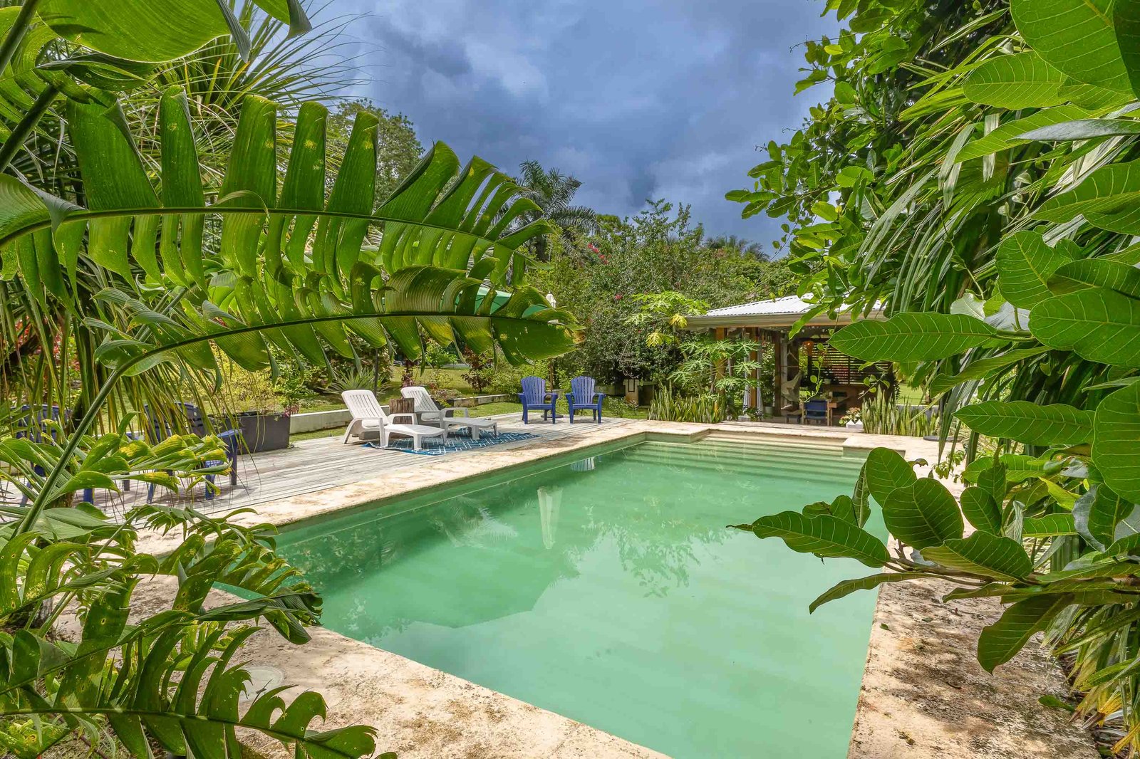 Family Retreat Home + Newly Built Rental Cabinas — 5 bedroom home for sale in Ojochal, Costa Rica
