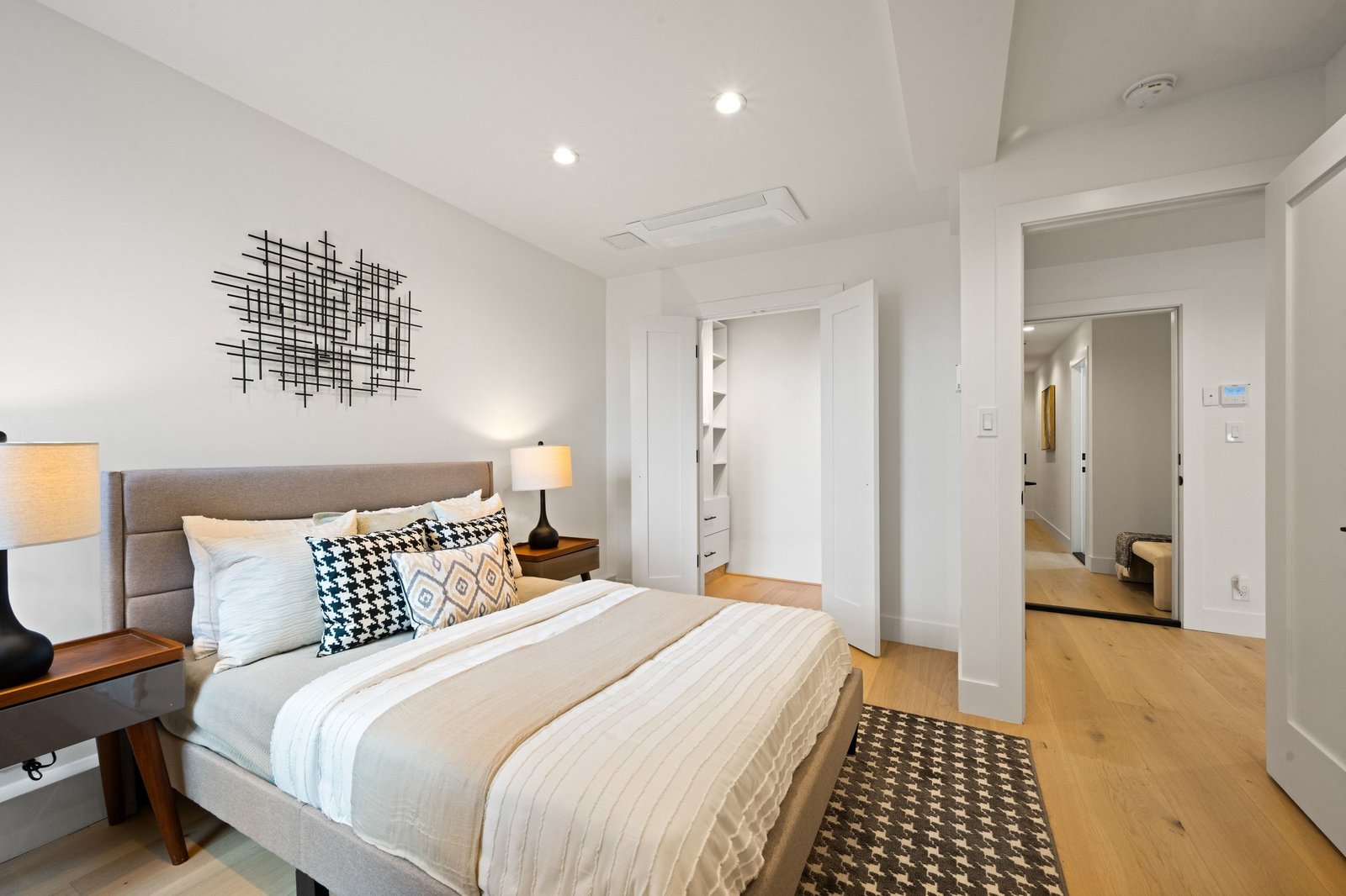 Ground-floor unit bedroom at 15 Shields Street, San Francisco