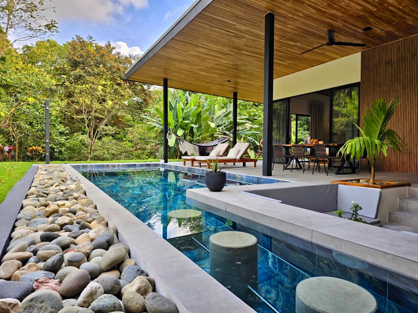 Modern Ojochal home — photo 9