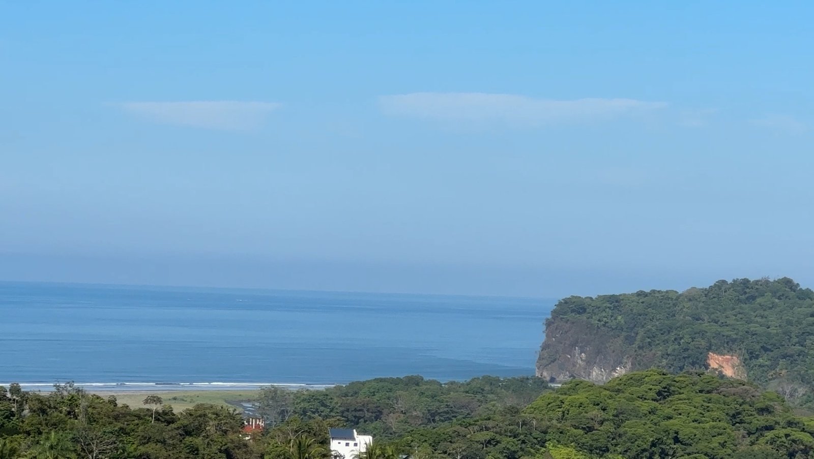 Ocean view Perezoso home — photo 4