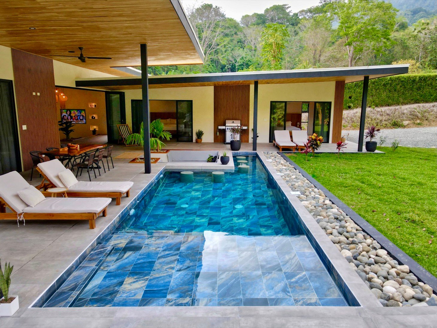 Modern Ojochal home — photo 11