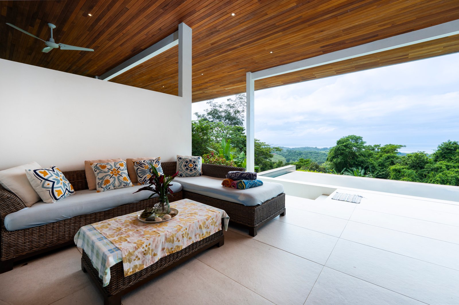 Tropical sanctuary — photo 12