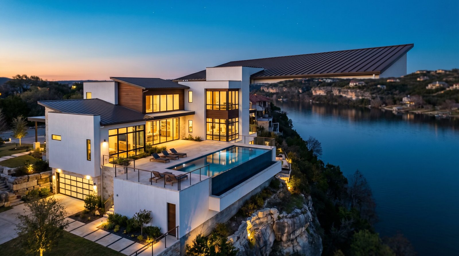 Modern Austin hillside home with an infinity pool overlooking the water